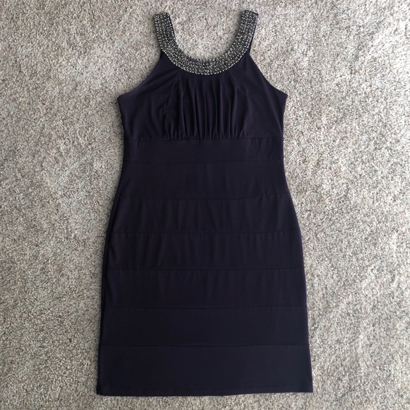 AA Studio AA Plum Purple Dress, size 10. - Picture 2 of 8